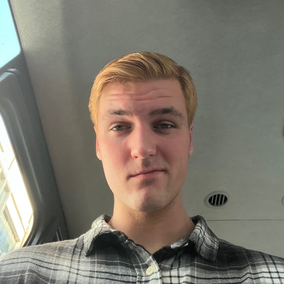 Meet your Posher, Griffin - Picture 1 of 1